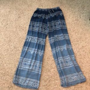 Wide leg pants